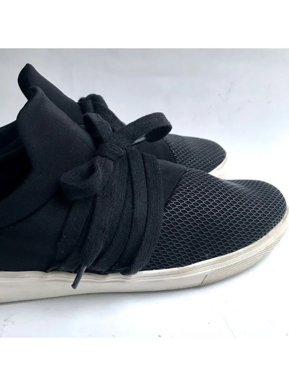 Steve Madden Lancer Black Sneakers 8.5 M